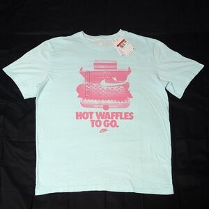 Nike Aqua Tee with Pink Graphic